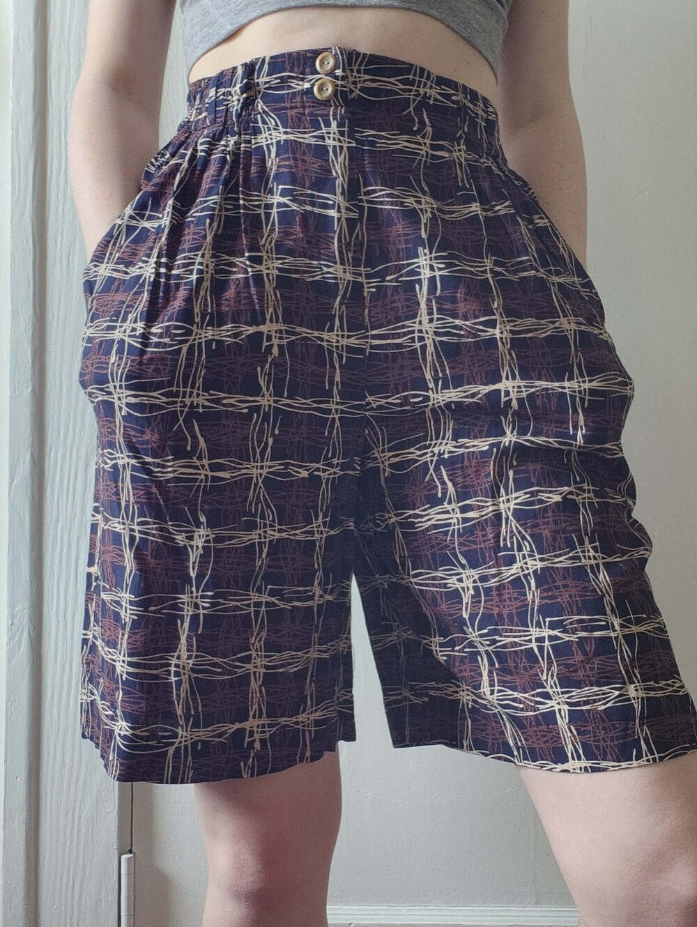 Vtg Norton McNaughton Navy Blue Brown and White Bermuda Shorts